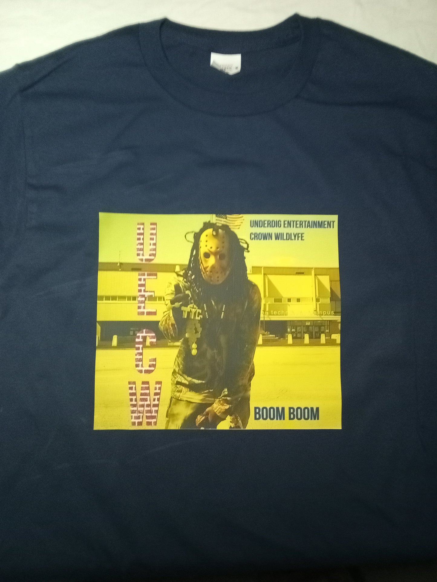 UECW👑 MERCH (L) YOUTH T-SHIRTS