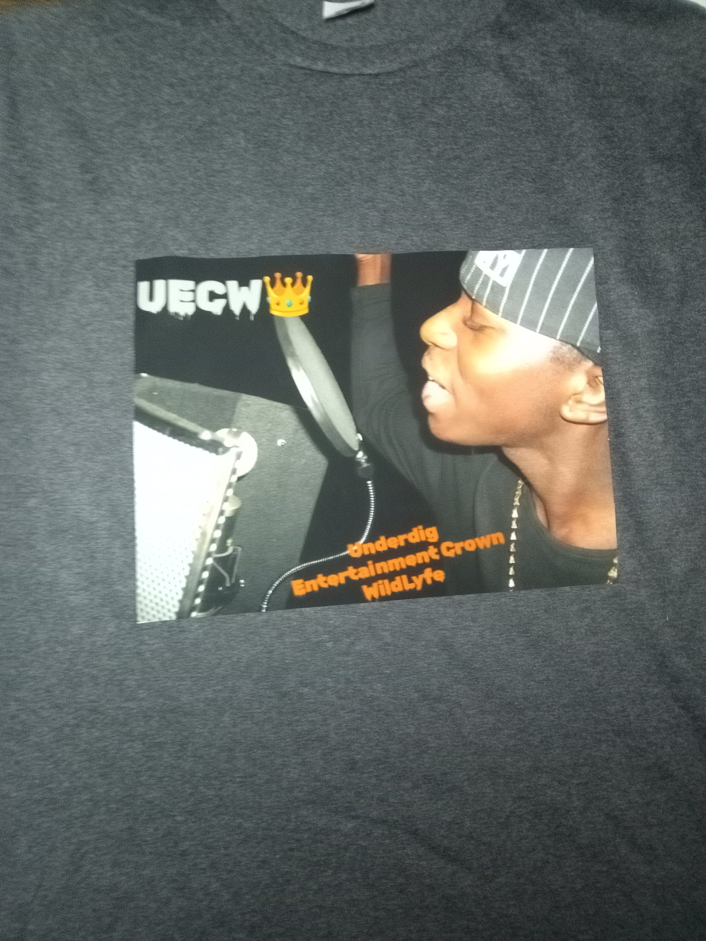 UECW👑 MERCH (L) YOUTH T-SHIRTS