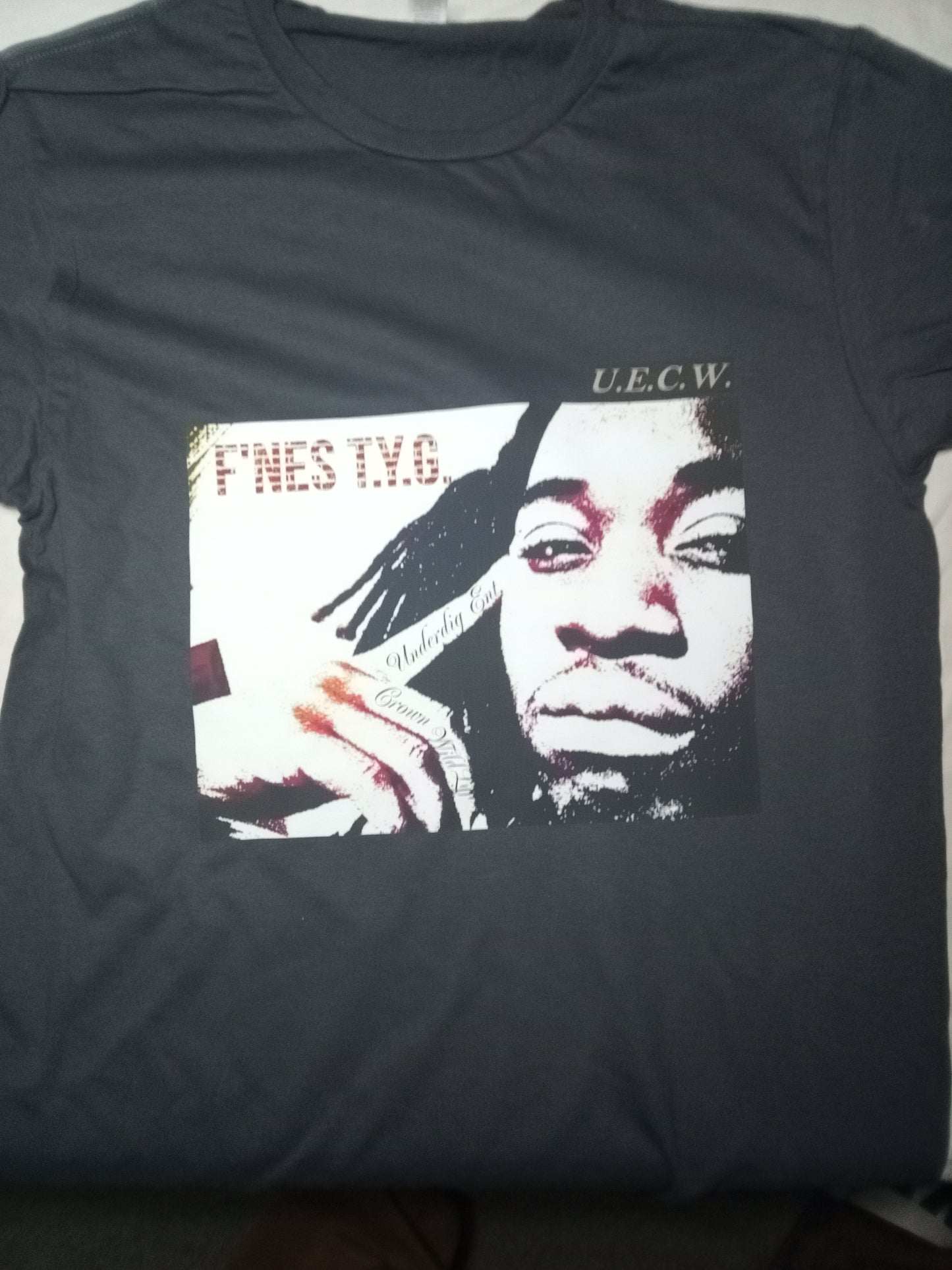 UECW👑 MERCH (L) YOUTH T-SHIRTS