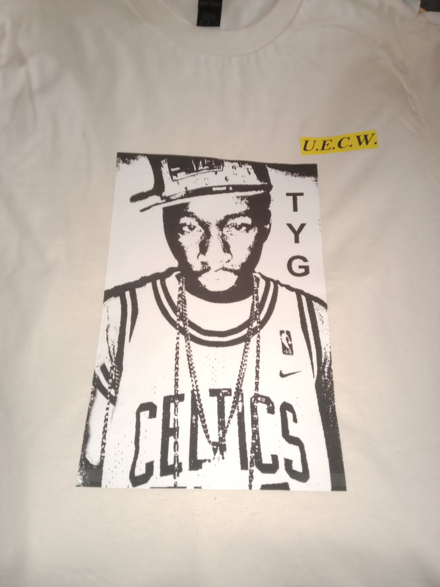 UECW MERCH (M) YOUTH T-SHIRTS