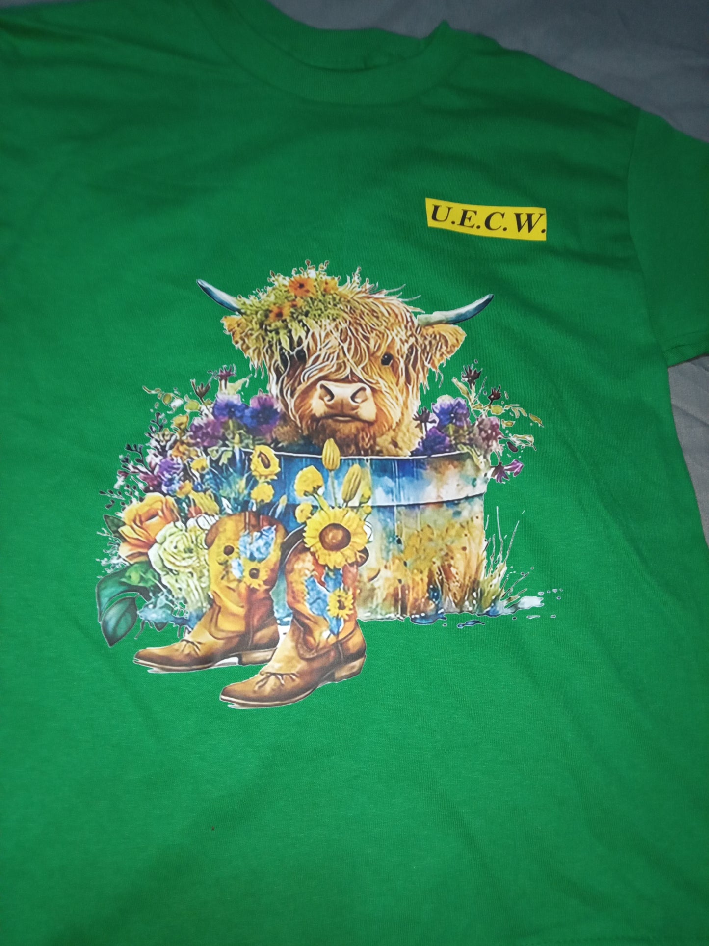 UECW MERCH XS YOUTH T-SHIRTS