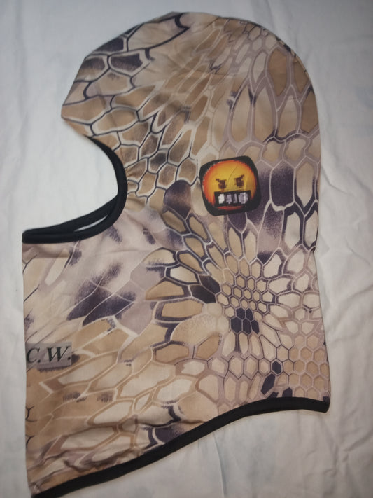 UECW👑 SKI MASK🎭