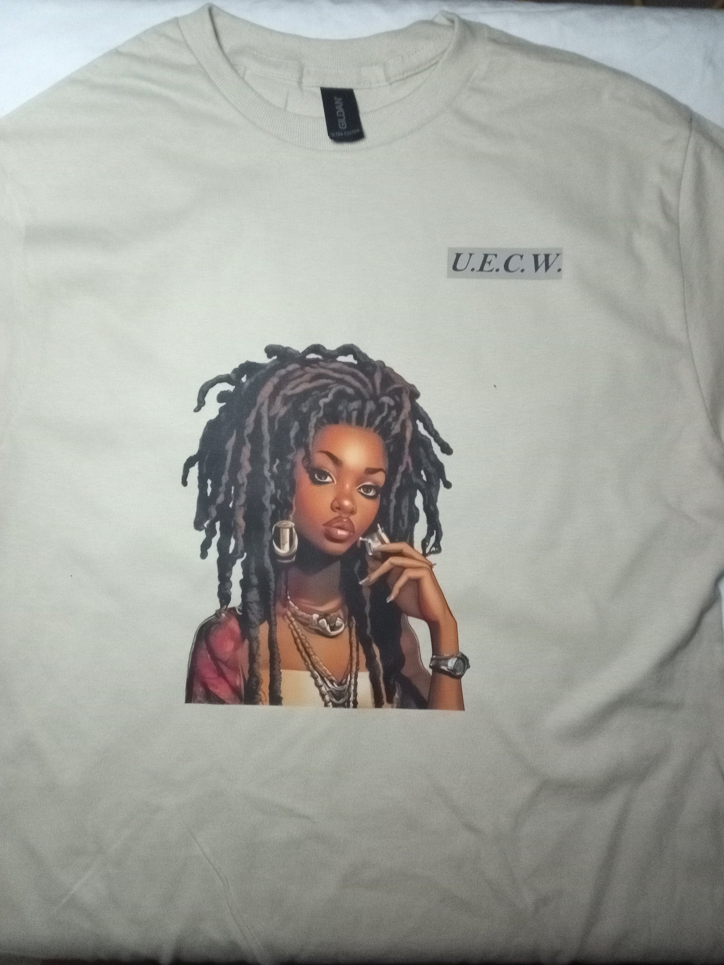 UECW👑 MERCH (L) YOUTH T-SHIRTS