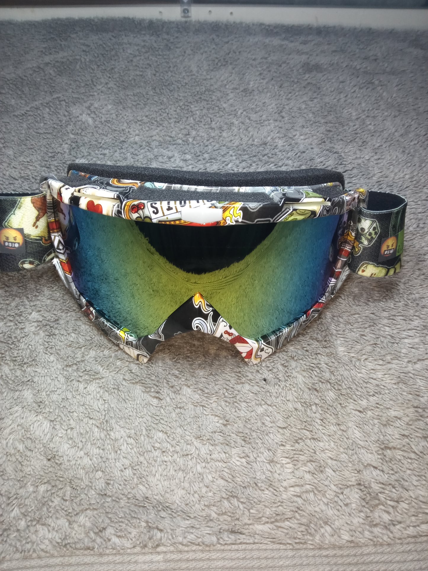 UECW👑 STREET SKI GOGGLES 🥽