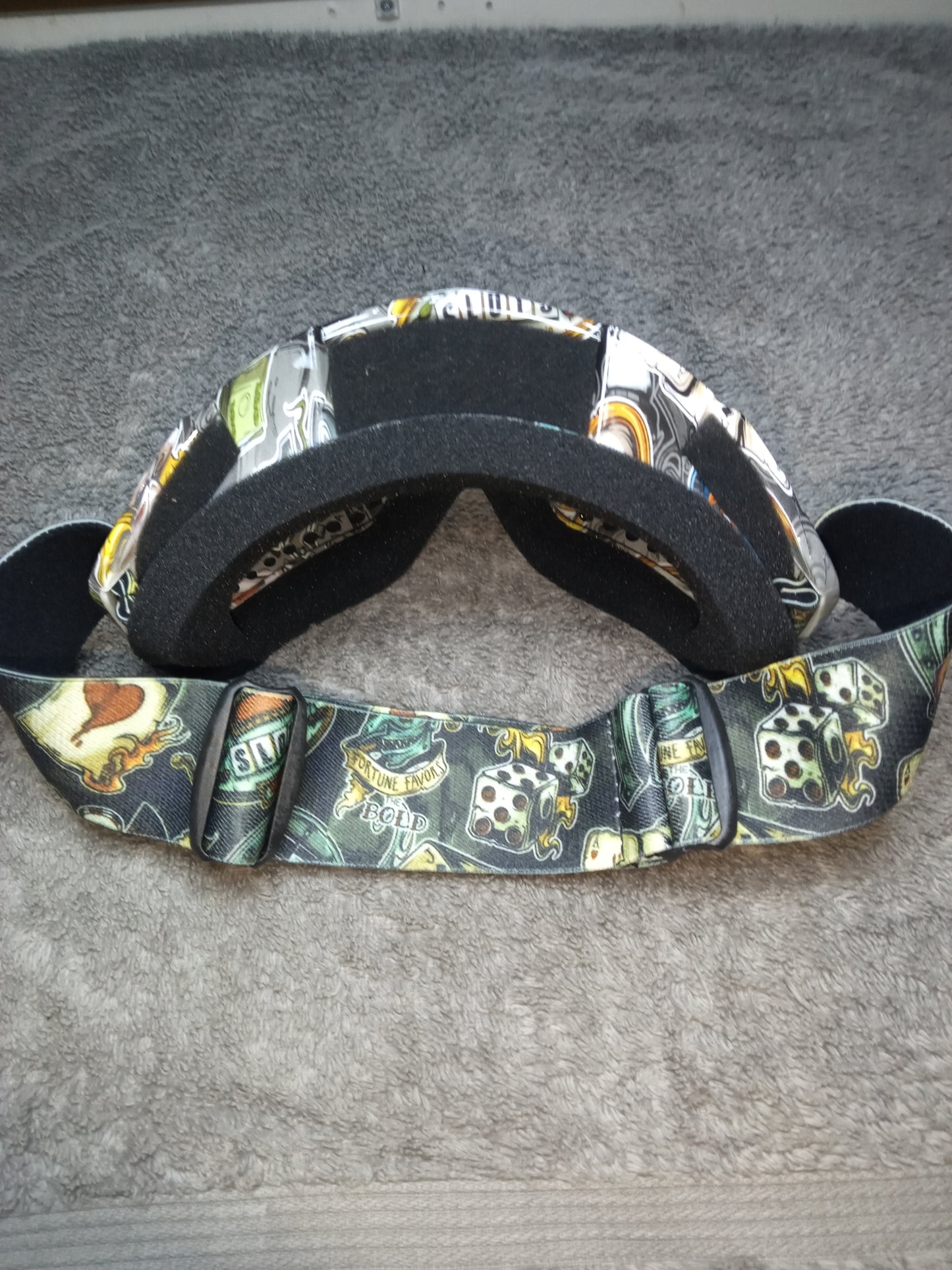 UECW👑 STREET SKI GOGGLES 🥽