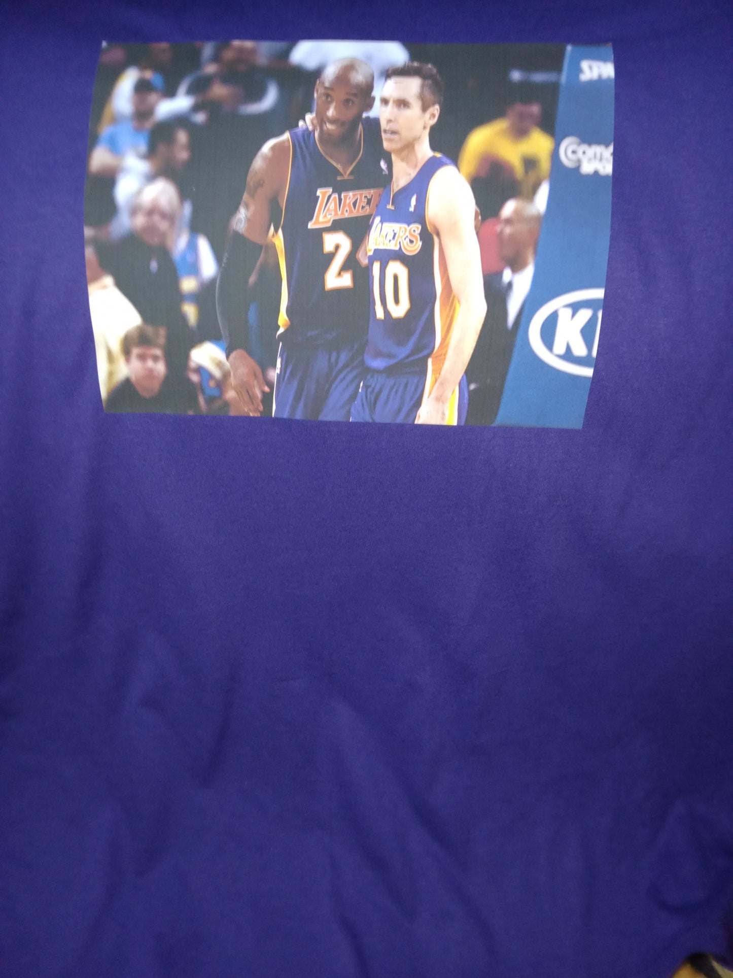 T.Y.G. MERCH🎙️                 The🐐B🤬TCH(XL) T-Shirts