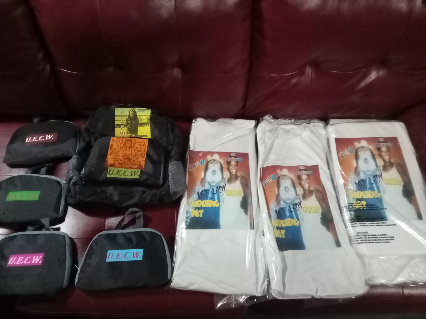 T.Y.G. MERCH🎙️(XL)            1st Lady Business T-Shirts🌍🌐